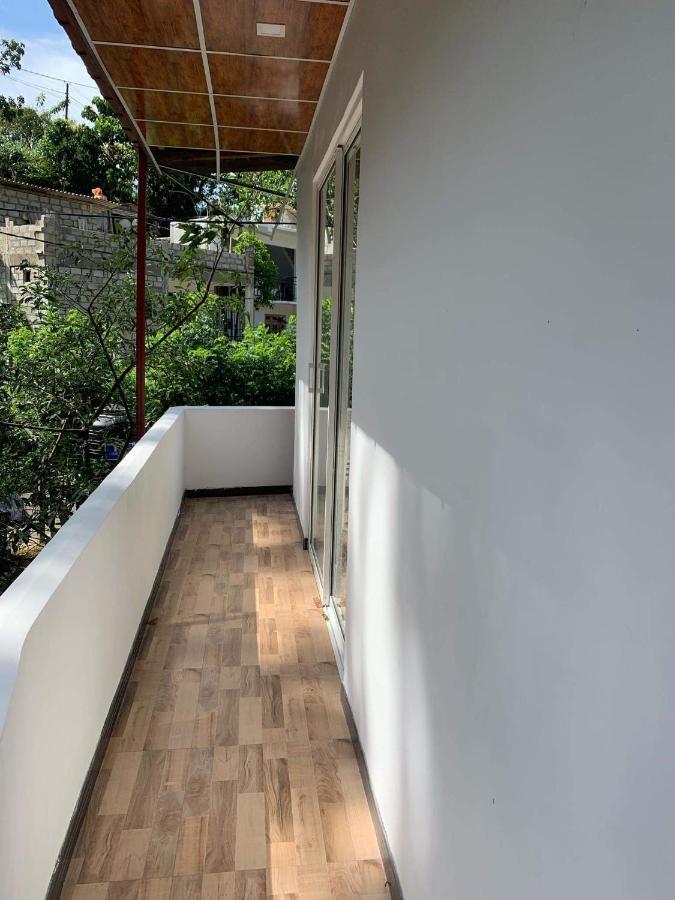 Sura Homestay Kandy Exterior photo